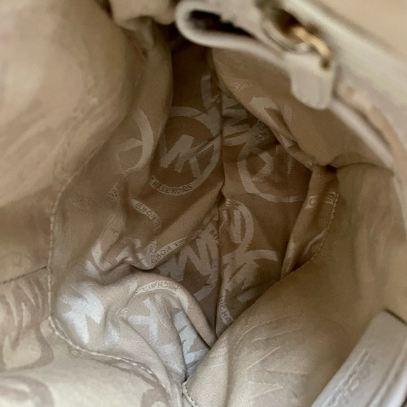 Michael Kors bag - Picture 16 of 16